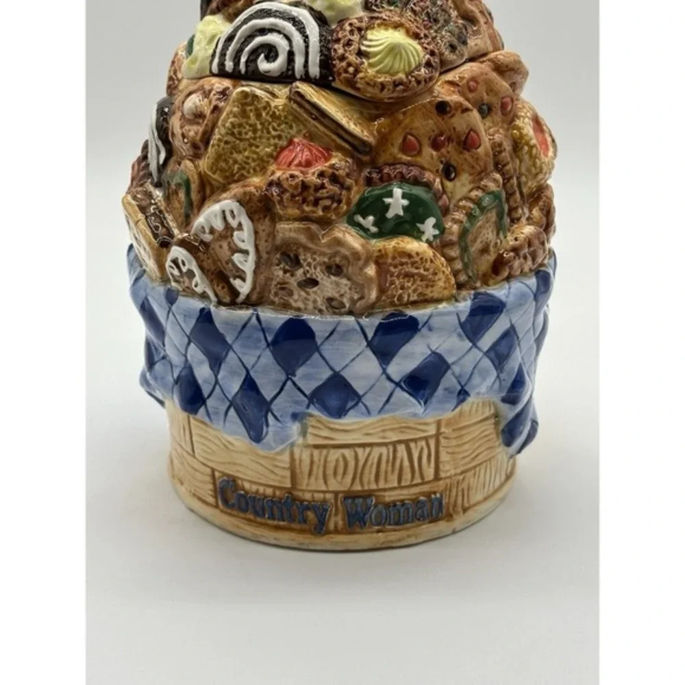 Cookie Jar Country Woman Basket Filled With  Cookies‎ Baked Goods Cardinal Inc